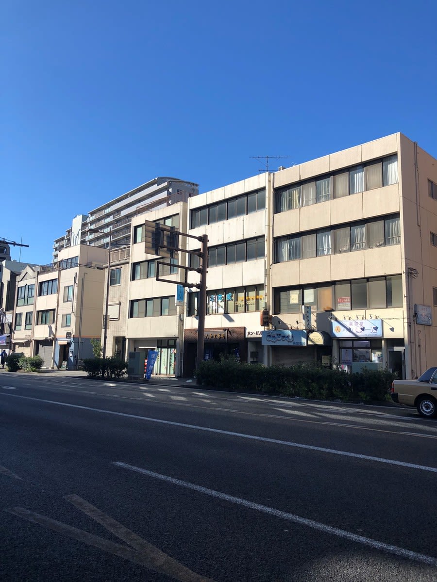 v20250427004617/fresh/building/J00100409352_6