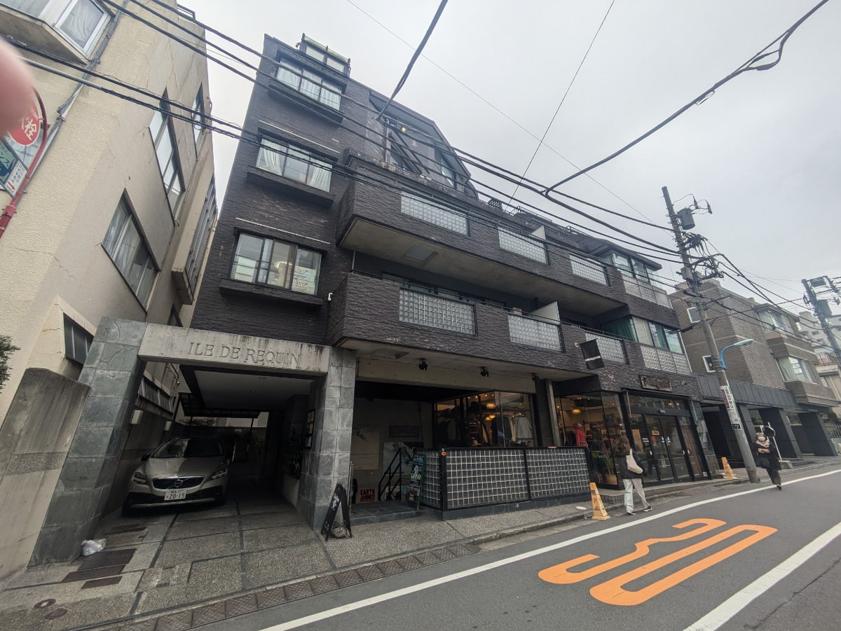 v20250427005210/fresh/building/J00100410246_6