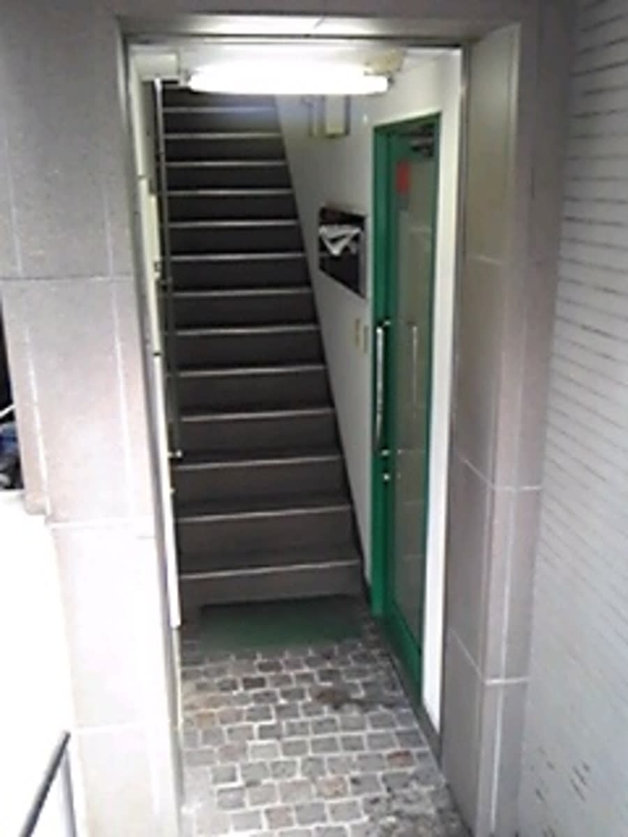 v20250427005210/fresh/building/J00100410302_4