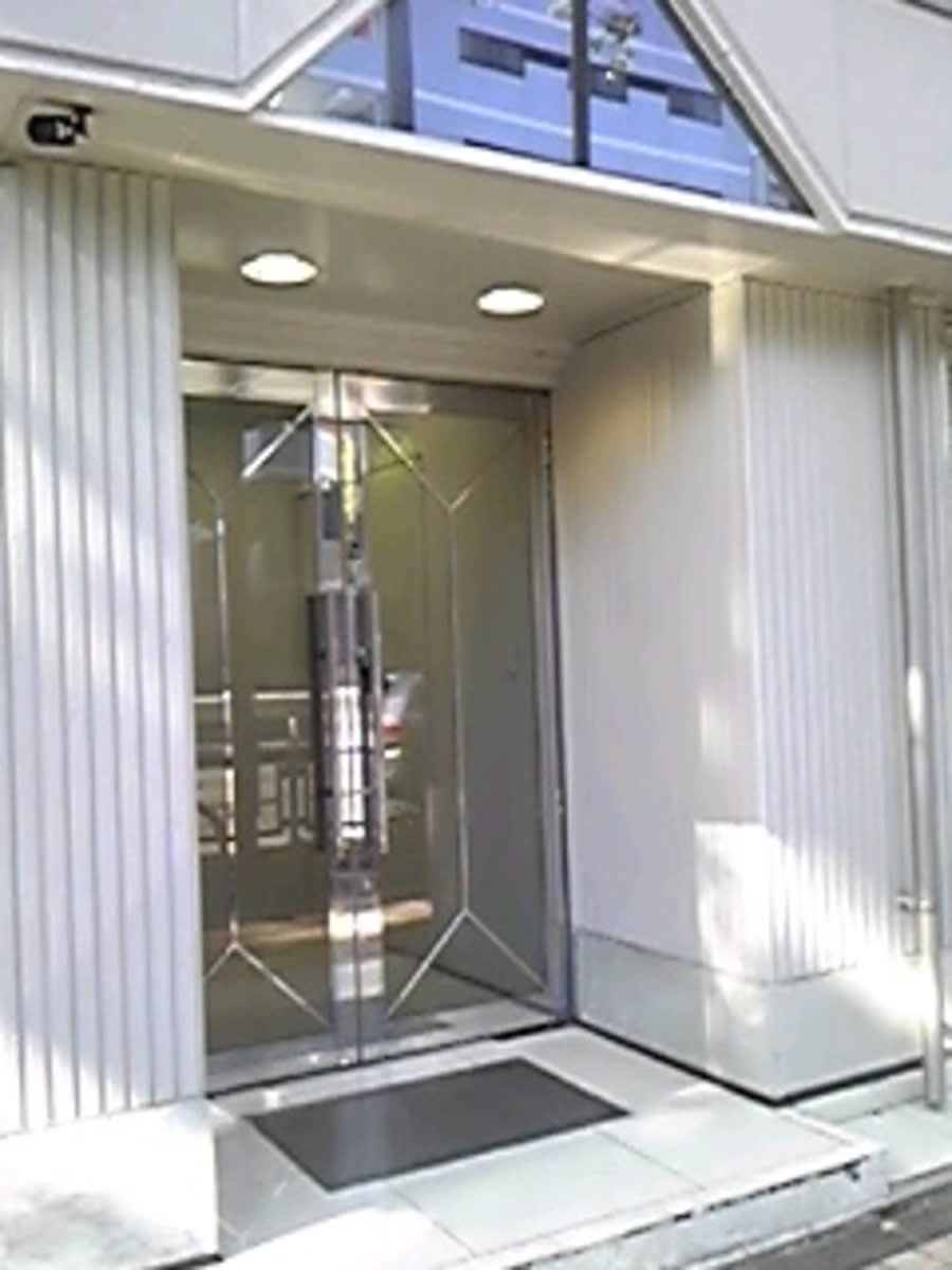 v20250427005210/fresh/building/J00100410327_3