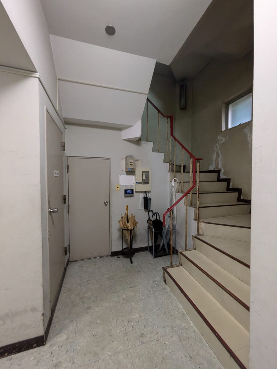 v20250427005210/fresh/building/J00100410452_9