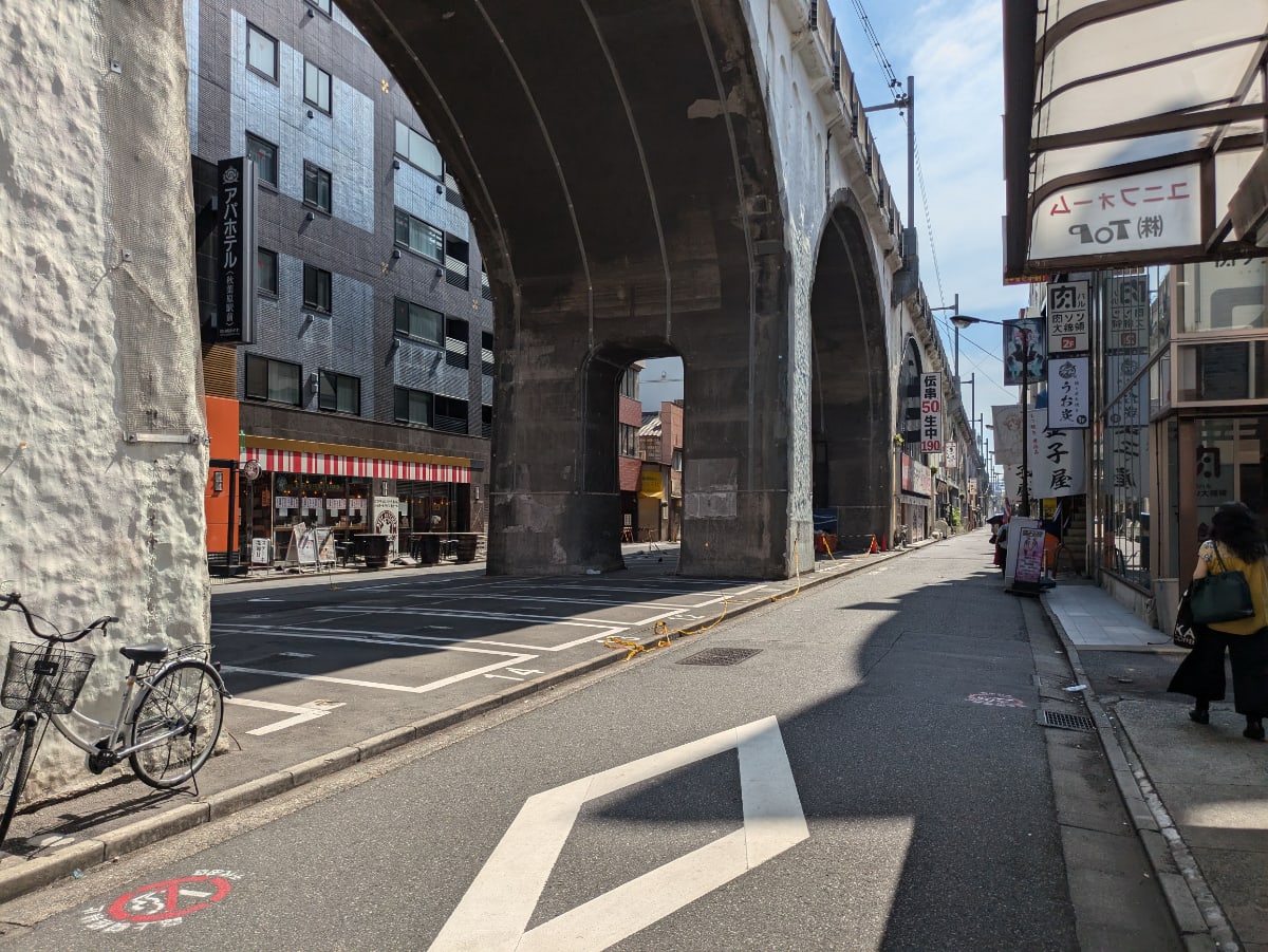 v20250427005210/fresh/building/J00100410696_8