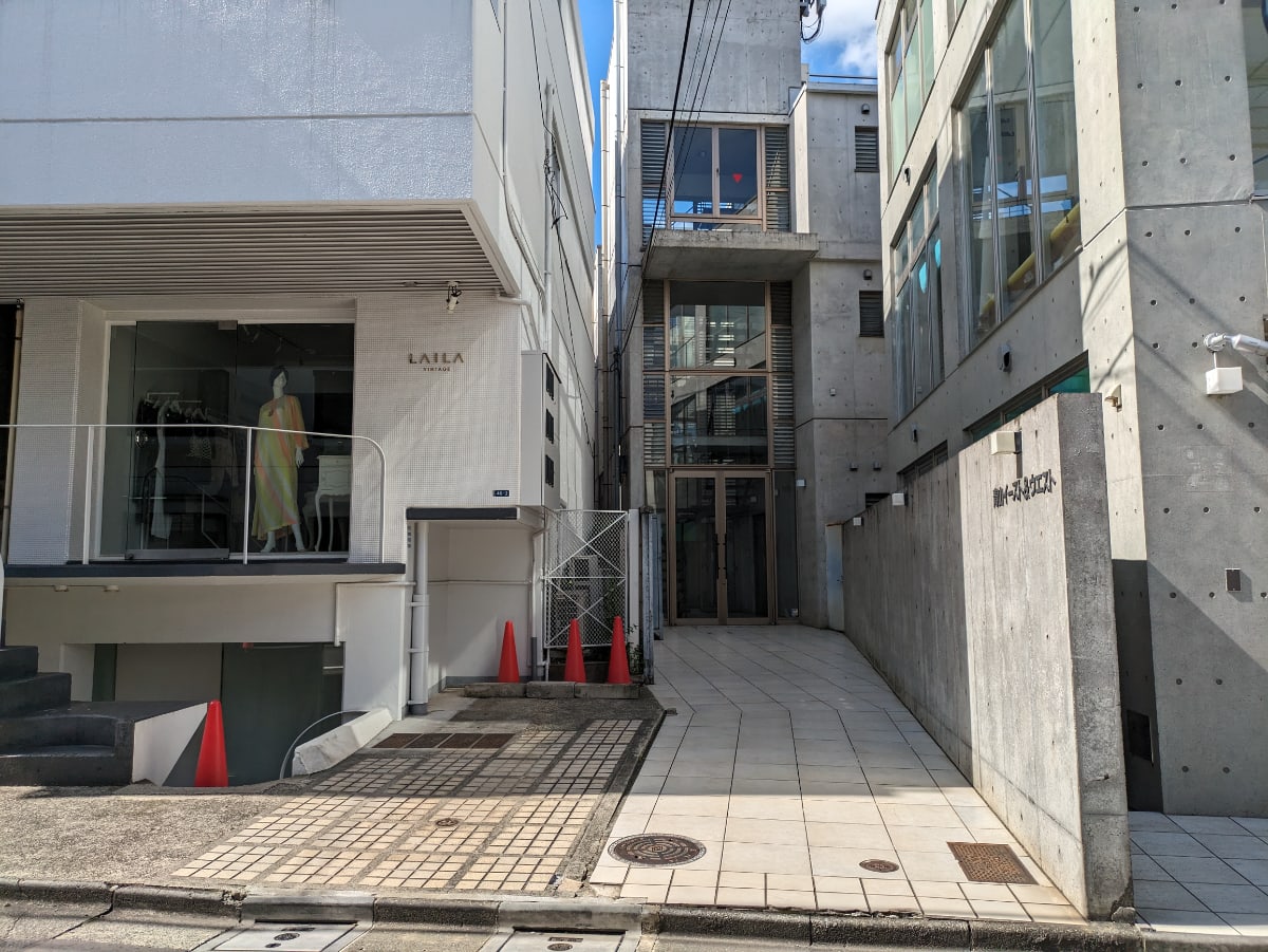 v20250427005210/fresh/building/J00100410818_9