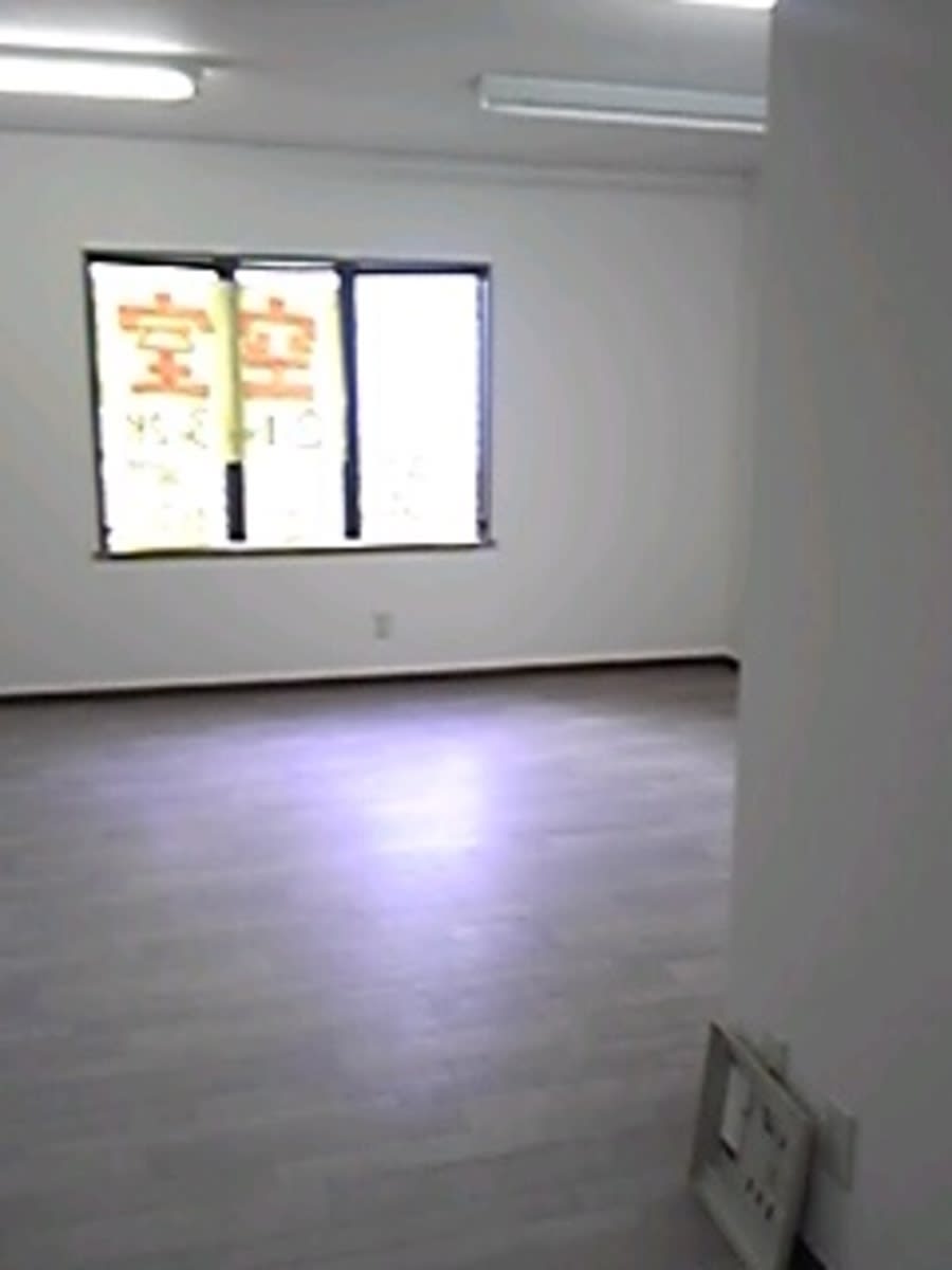 v20250427005210/fresh/building/J00100411225_6