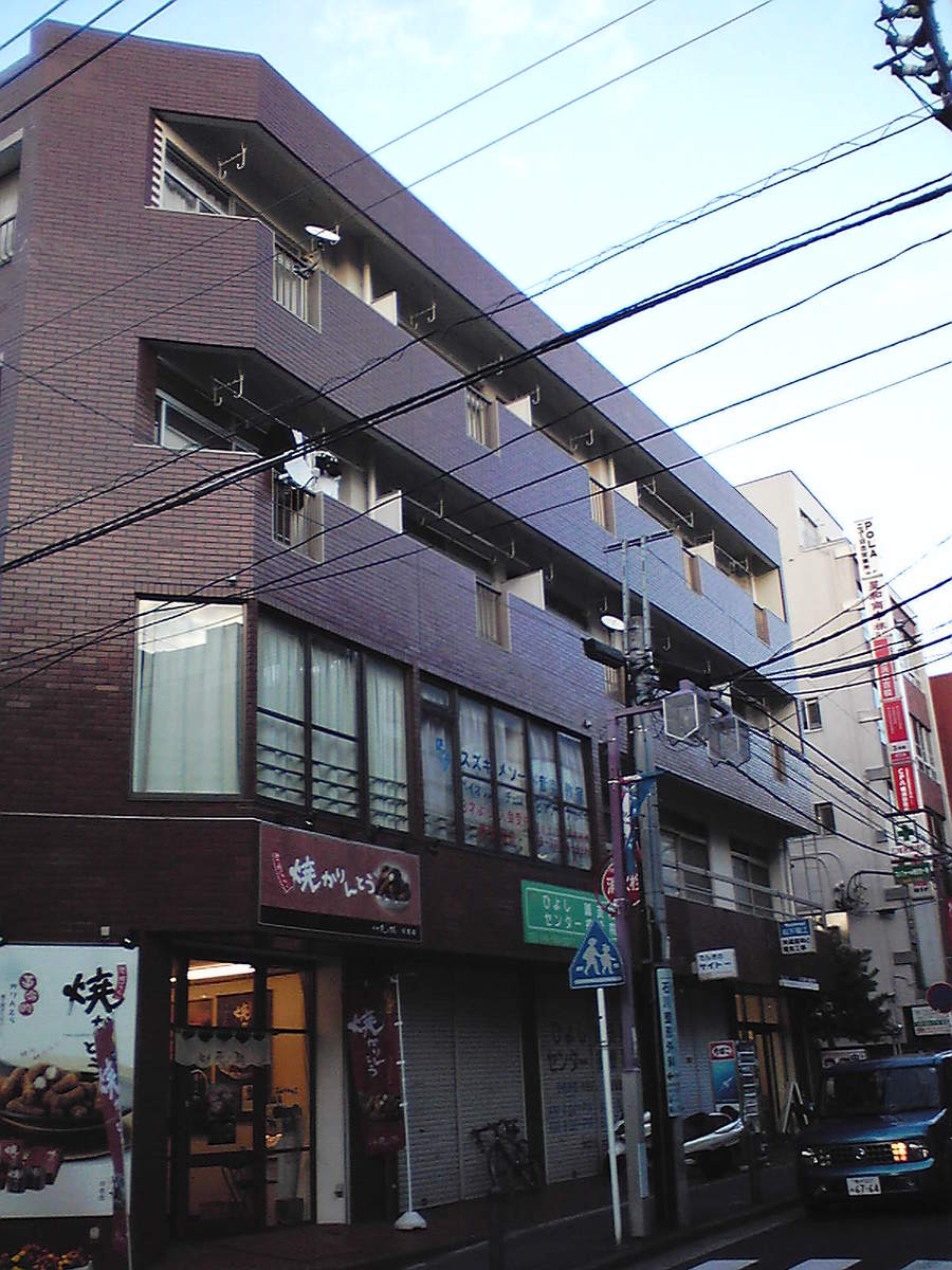 v20250427005210/fresh/building/J00100411250_1