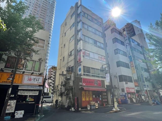 v20250427005210/fresh/building/J00100411252_6