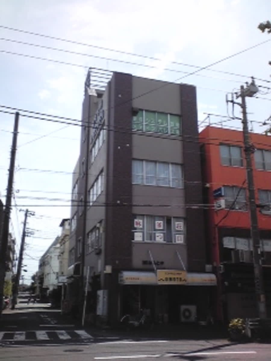 v20250427005210/fresh/building/J00100411421_1