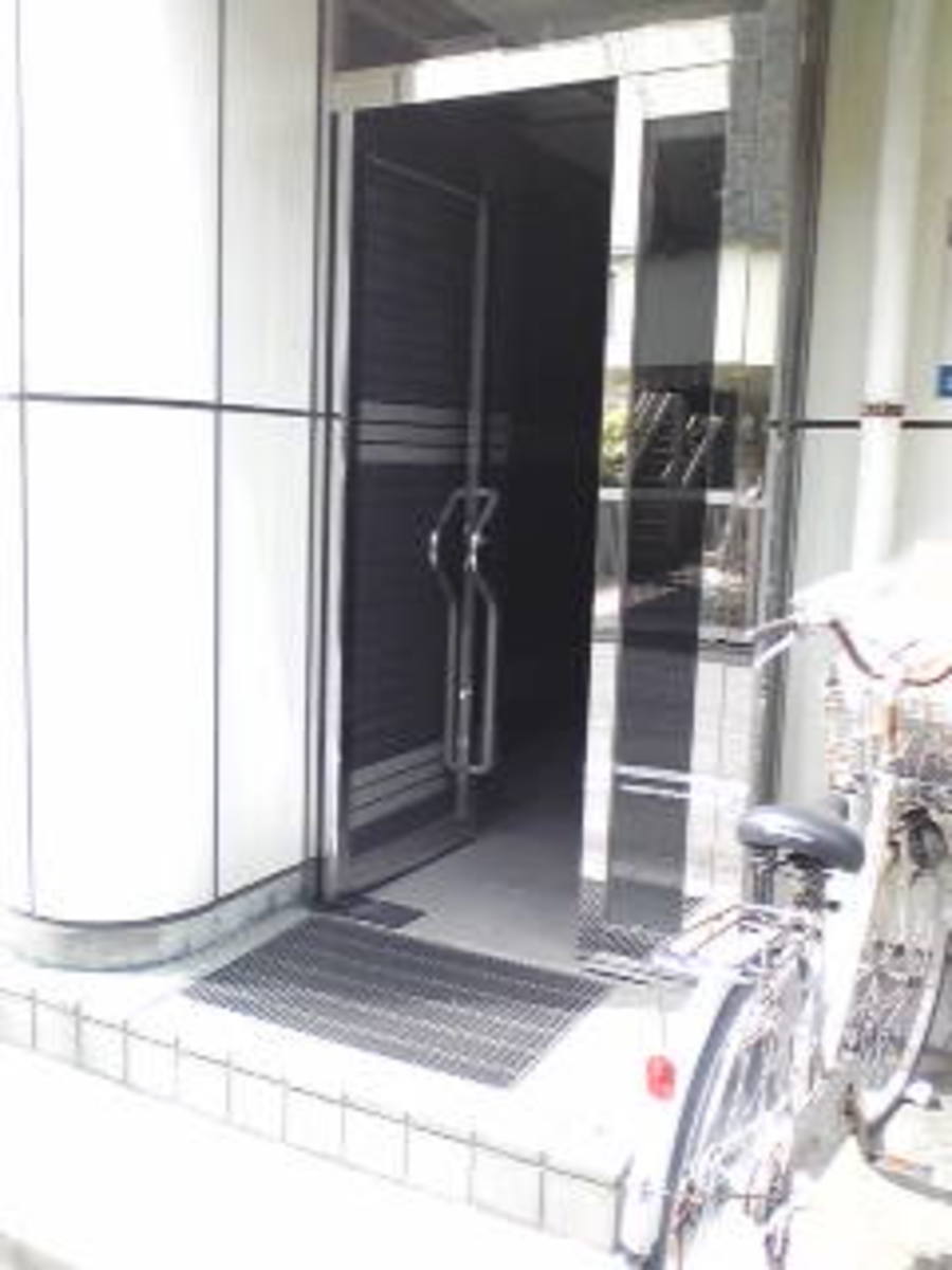 v20250427005210/fresh/building/J00100411423_3