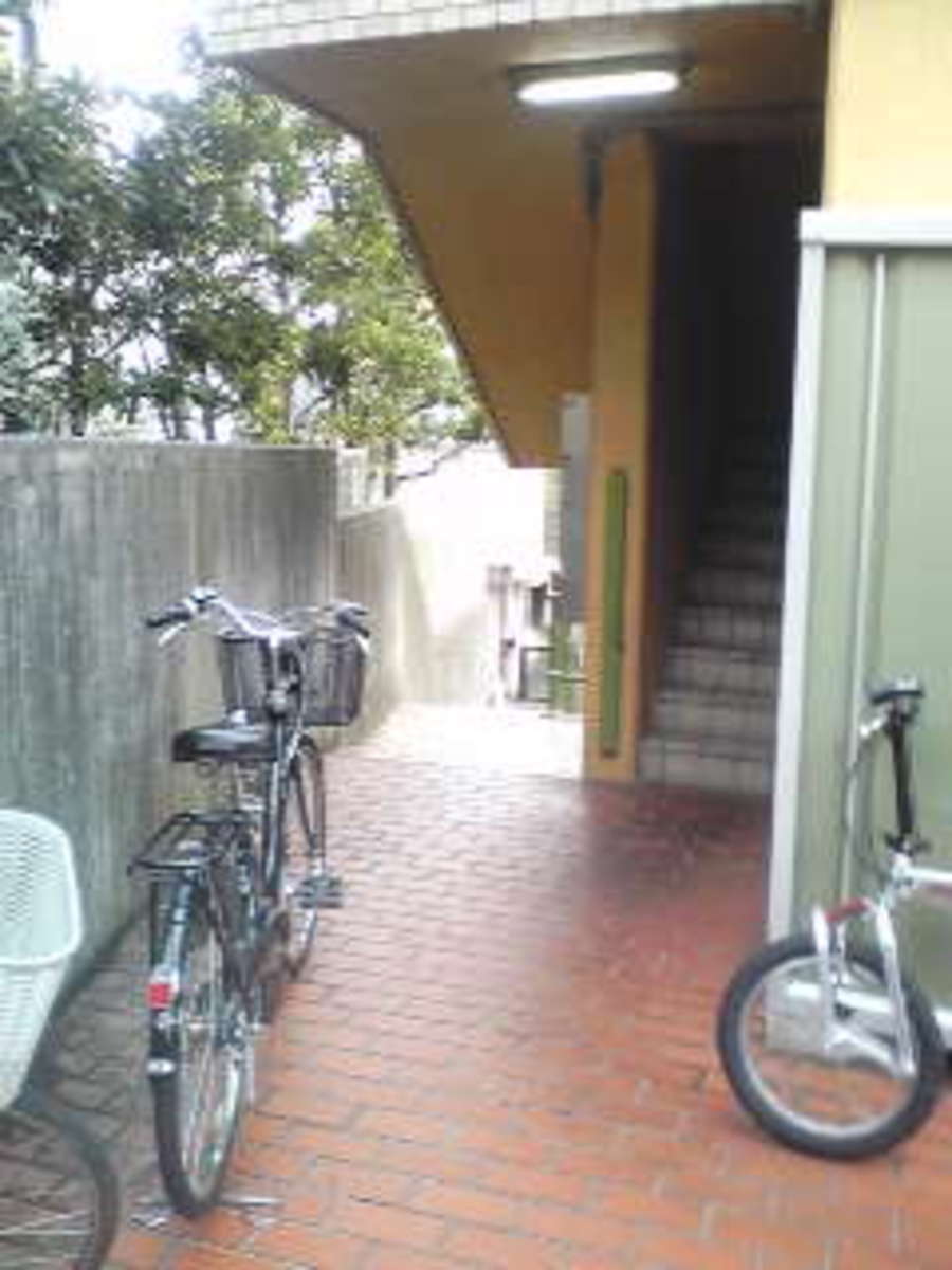 v20250427005210/fresh/building/J00100411635_3