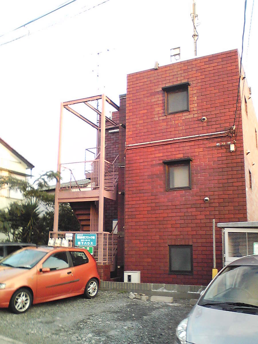 v20250427005210/fresh/building/J00100411725_1