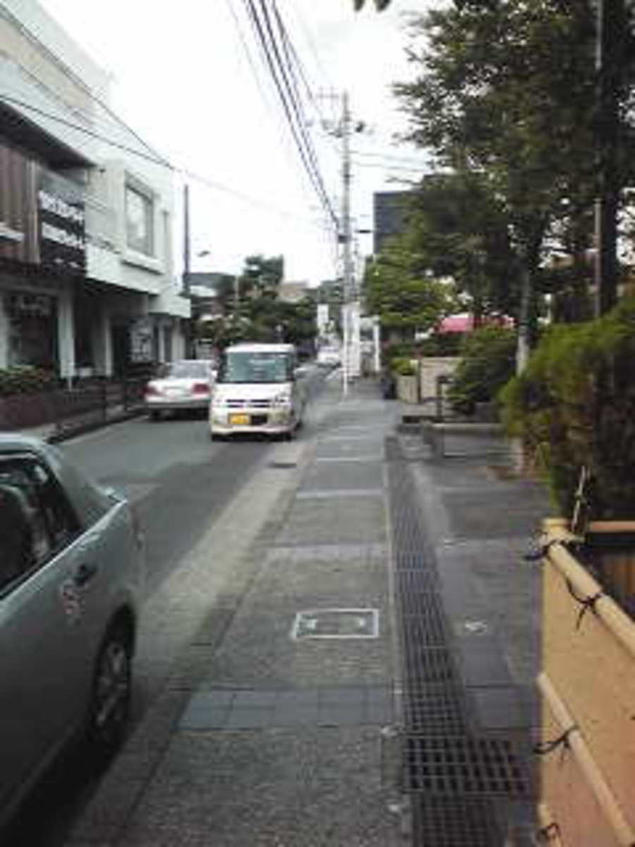 v20250427005210/fresh/building/J00100411739_2