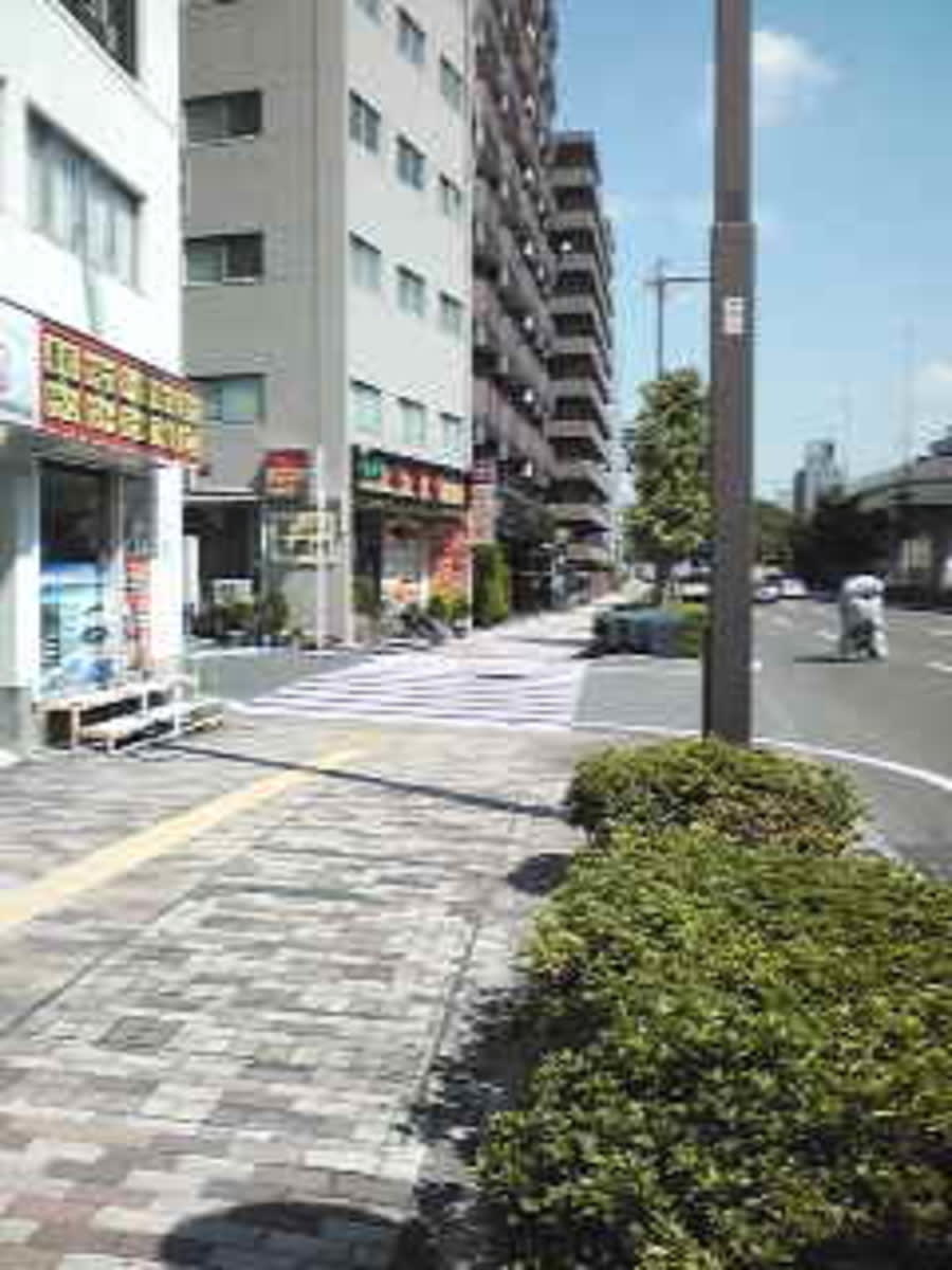 v20250427005210/fresh/building/J00100411806_2
