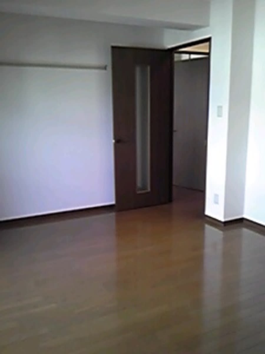 v20250427005210/fresh/building/J00100411817_6