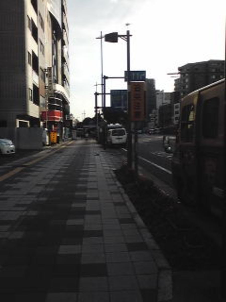 v20250427005210/fresh/building/J00100411830_2
