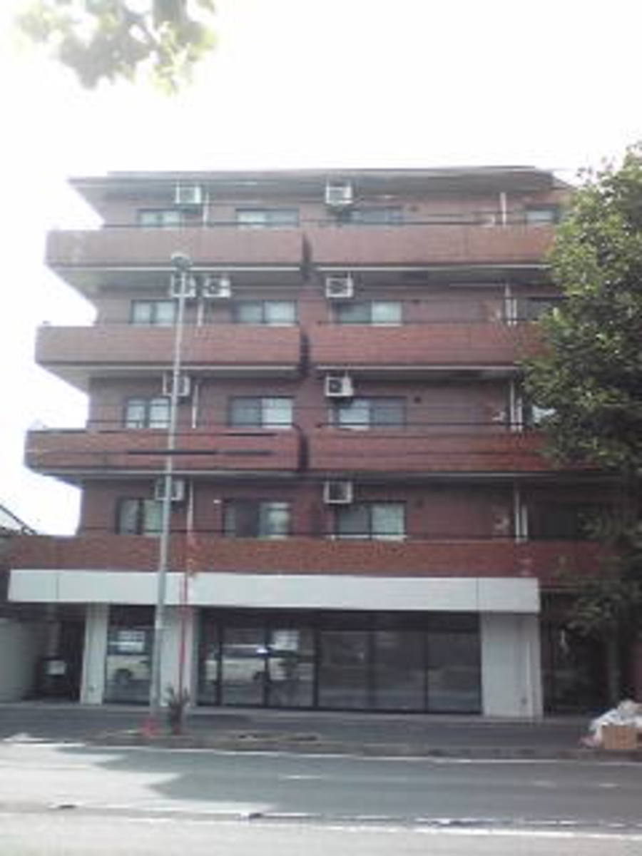 v20250427005210/fresh/building/J00100411850_1