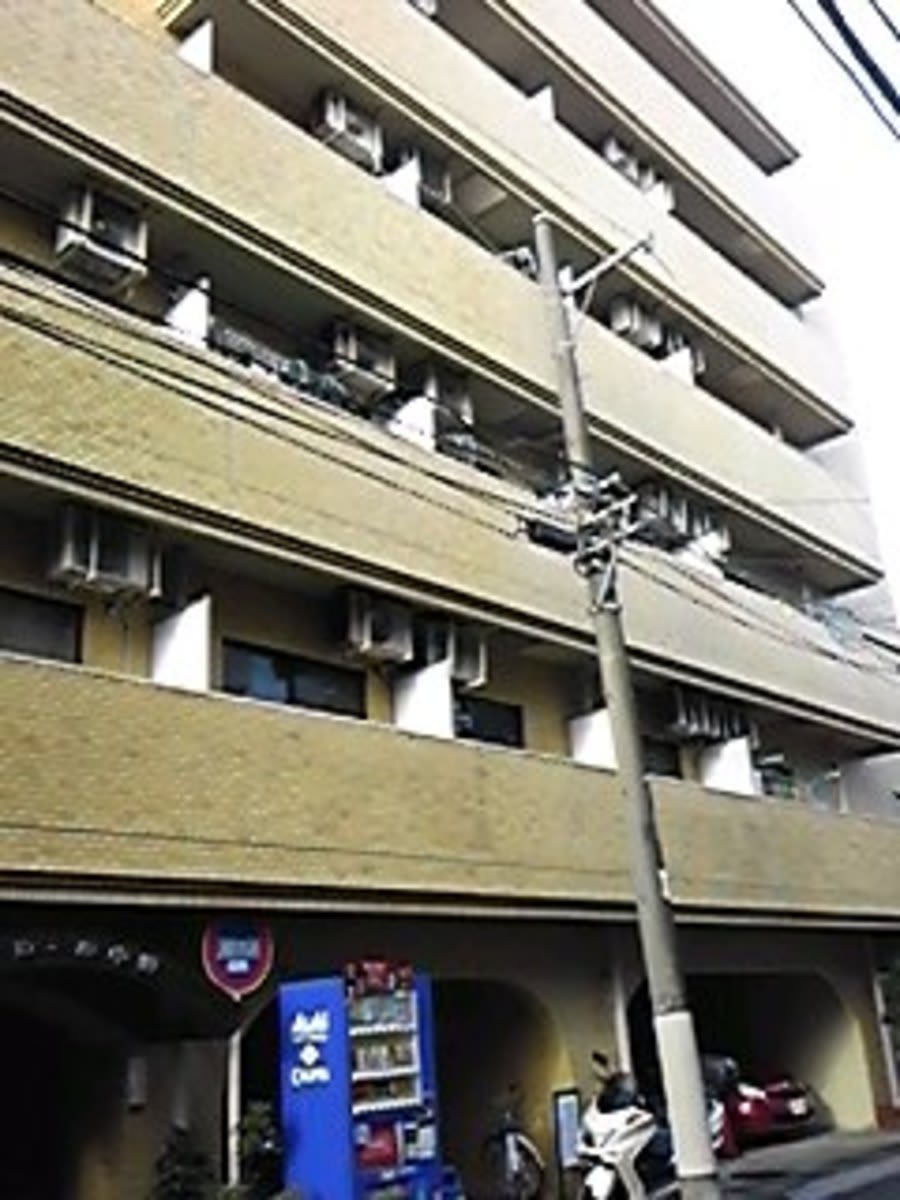 v20250427005210/fresh/building/J00100412890_1