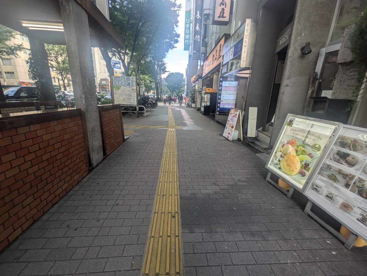 v20250427005210/fresh/building/J00100412922_8