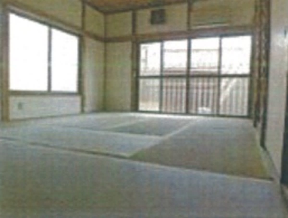v20250427005210/fresh/building/J00100412984_5