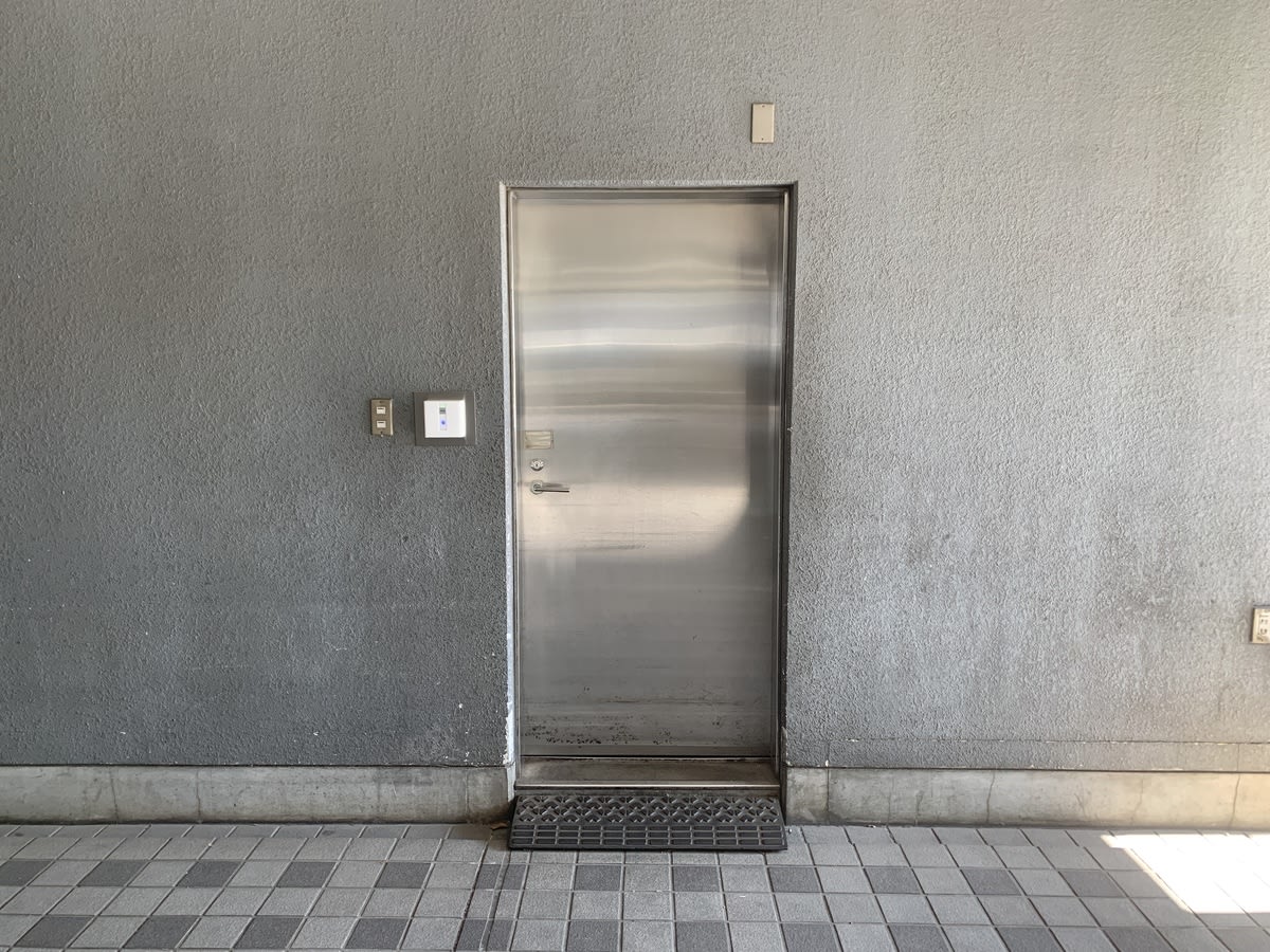 v20250427005511/fresh/building/J00100413437_3