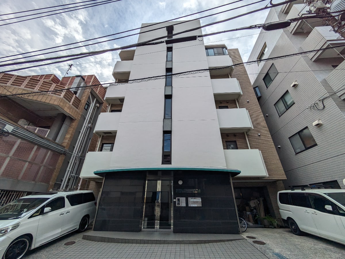 v20250427005511/fresh/building/J00100413574_6