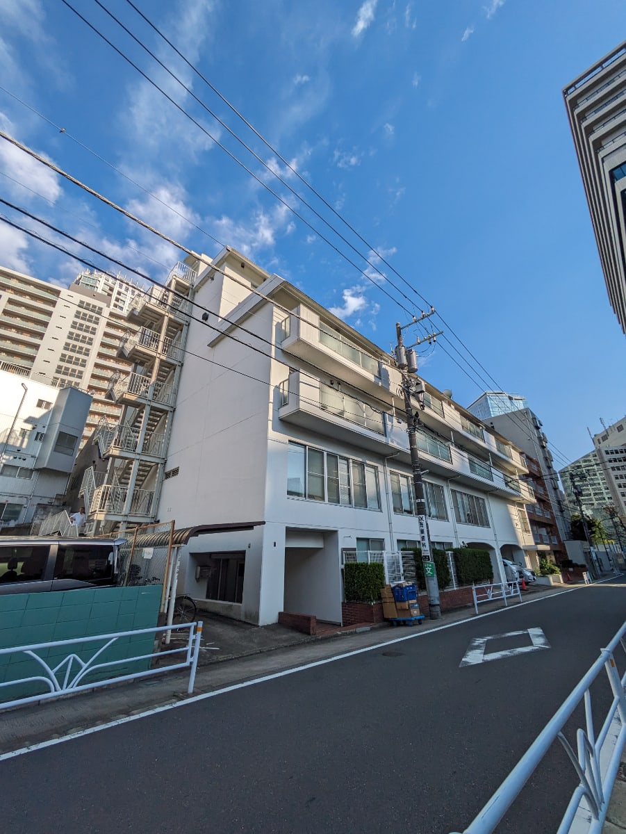 v20250427005511/fresh/building/J00100413579_1
