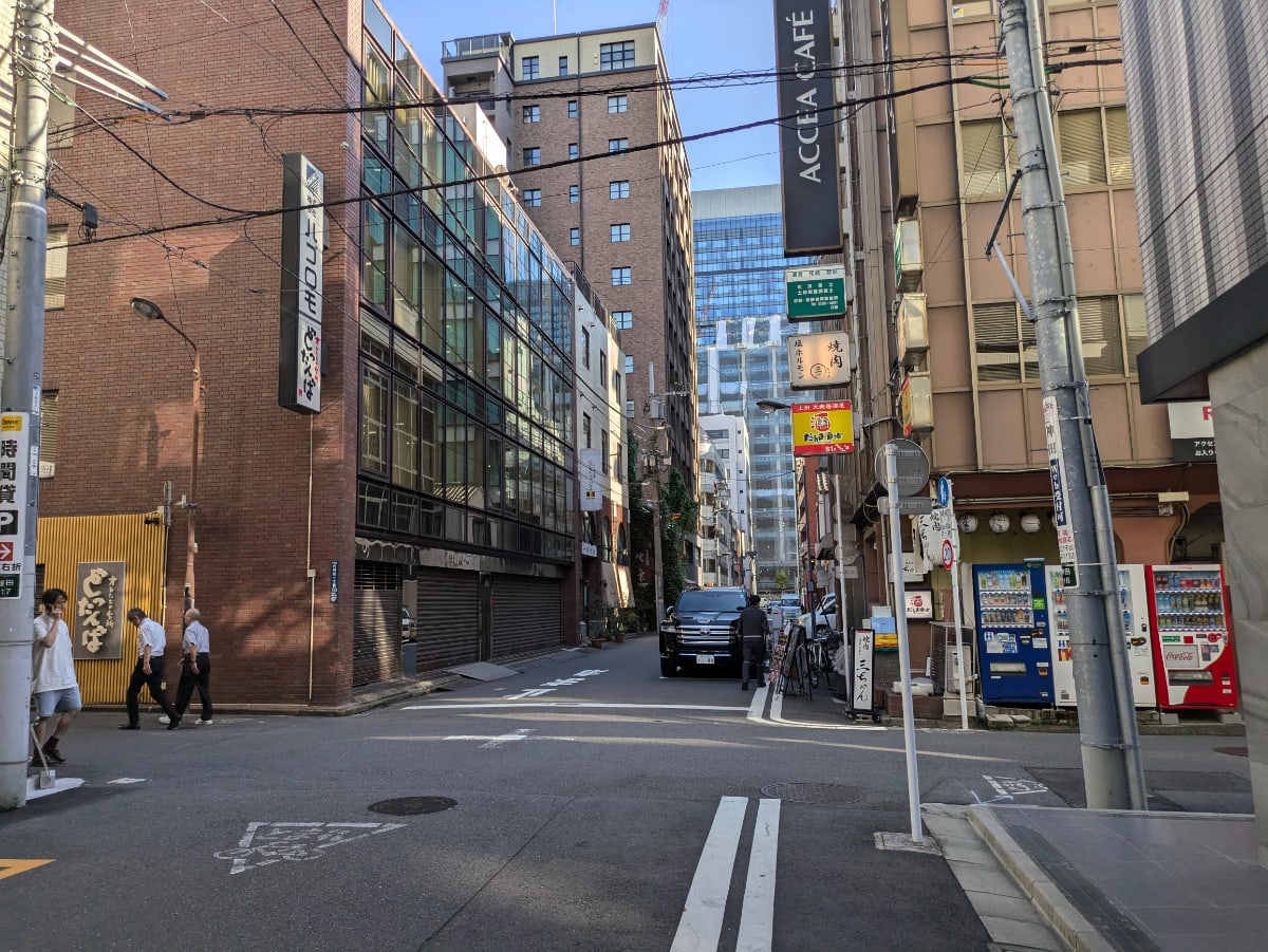 v20250427005511/fresh/building/J00100415242_2