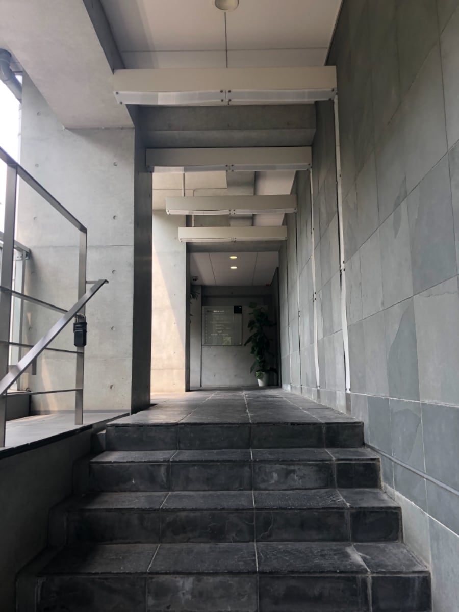 v20250427005511/fresh/building/J00100415596_3