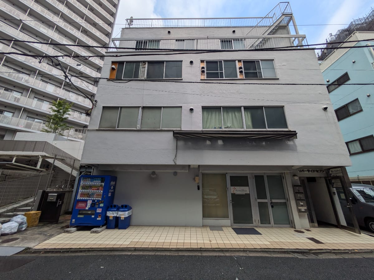 v20250427005511/fresh/building/J00100415922_1