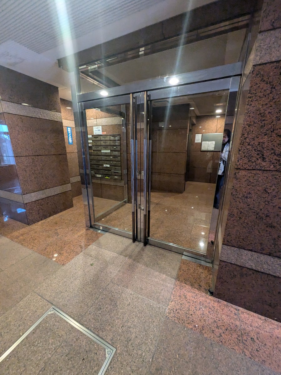 v20250427005511/fresh/building/J00100416218_11