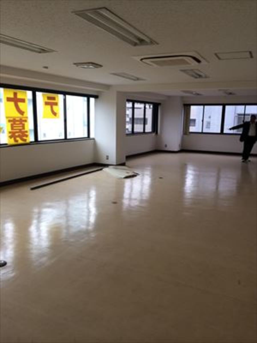 v20250427005511/fresh/building/J00100416428_5