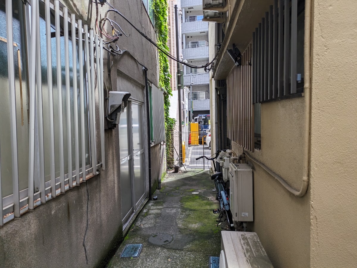 v20250427005820/fresh/building/J00100417368_8