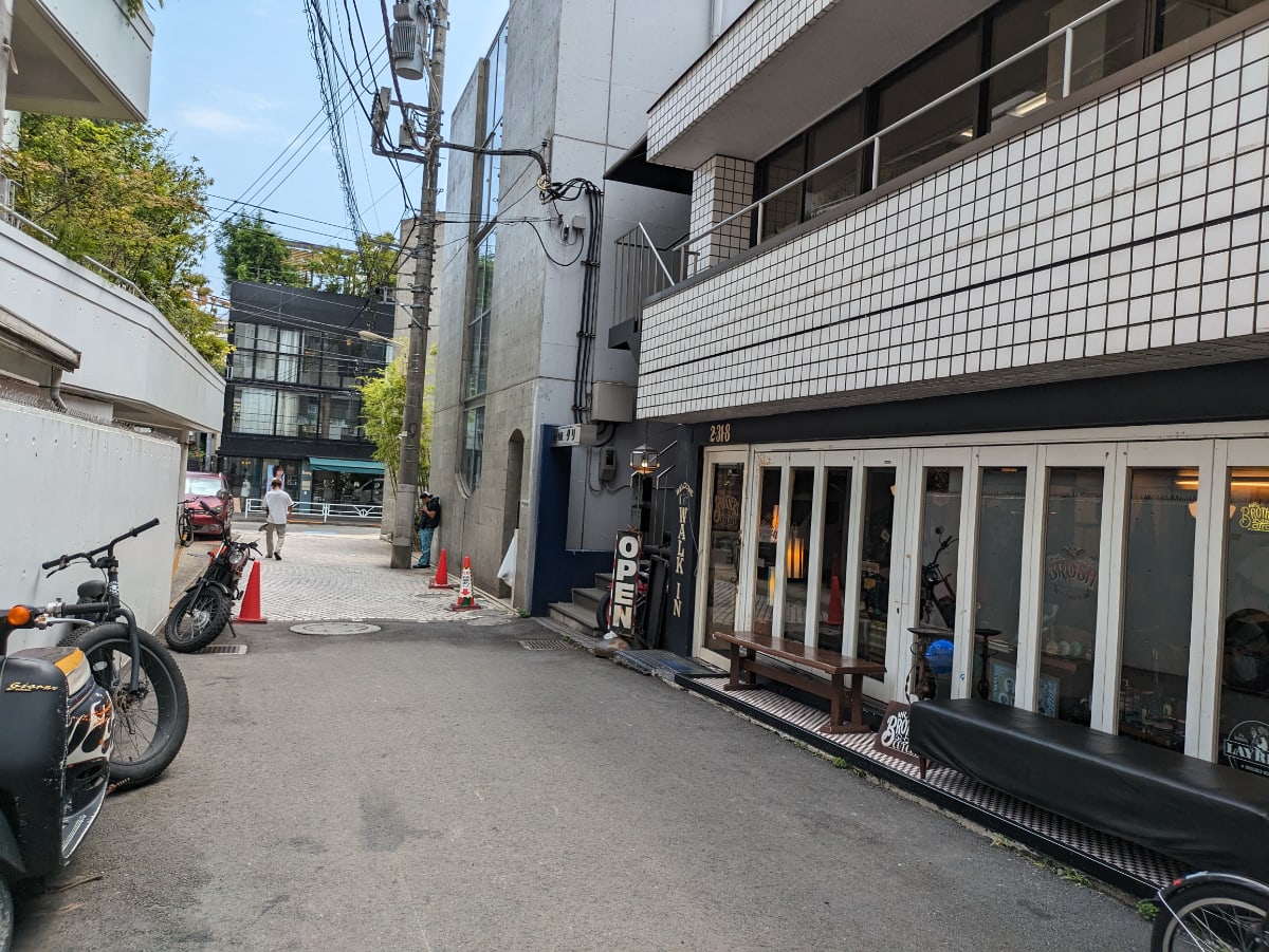 v20250427005820/fresh/building/J00100417425_12