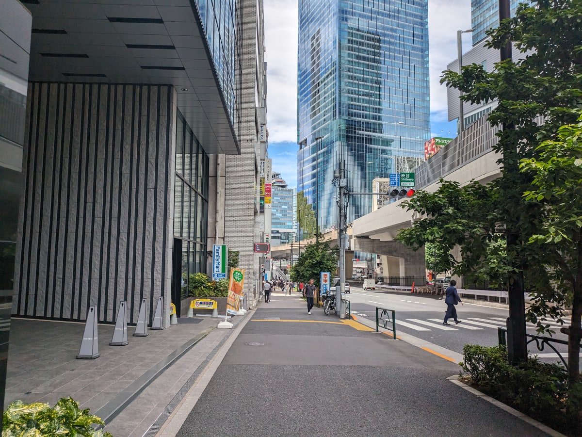 v20250427005820/fresh/building/J00100417785_2