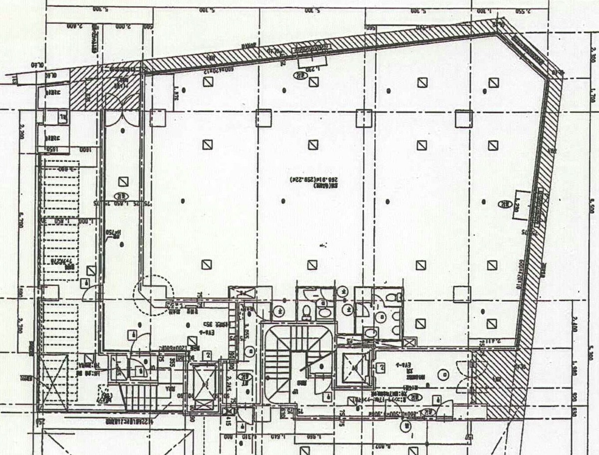 v20250427005820/fresh/building/J00100417963_18