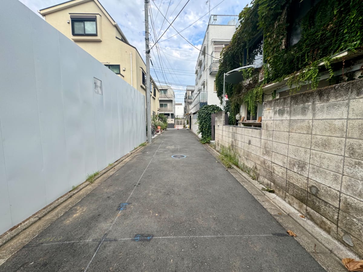 v20250427005820/fresh/building/J00100418157_2