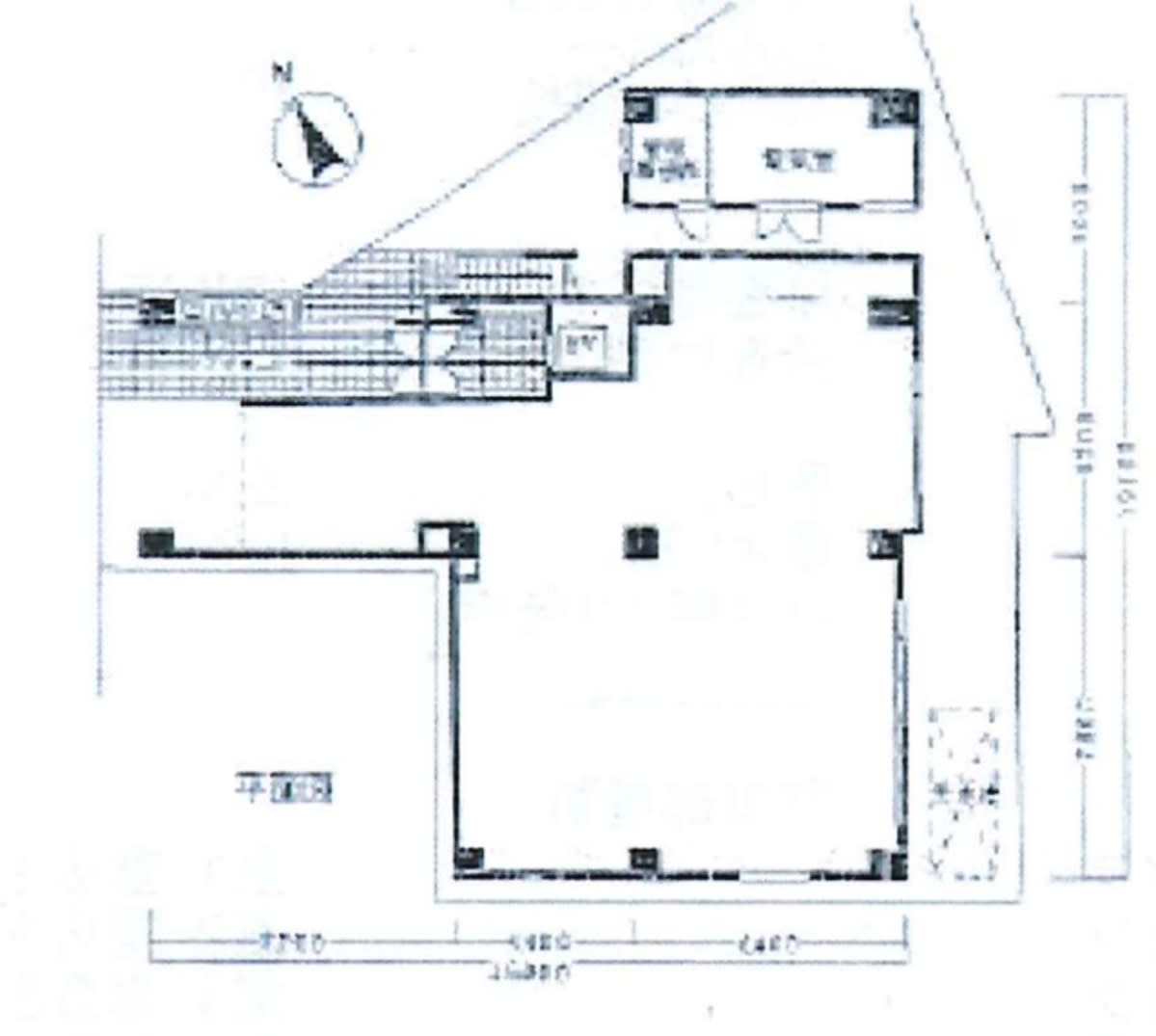 v20250427005820/fresh/building/J00100418284_18