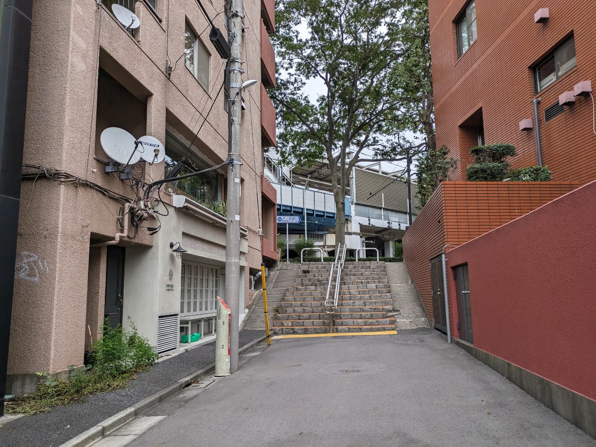 v20250427005820/fresh/building/J00100418374_16