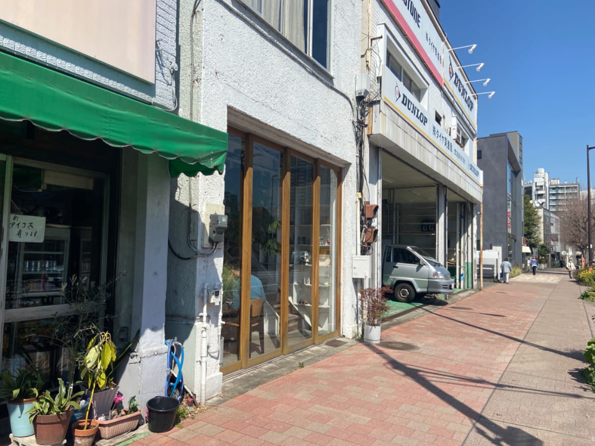 v20250427005820/fresh/building/J00100418693_2