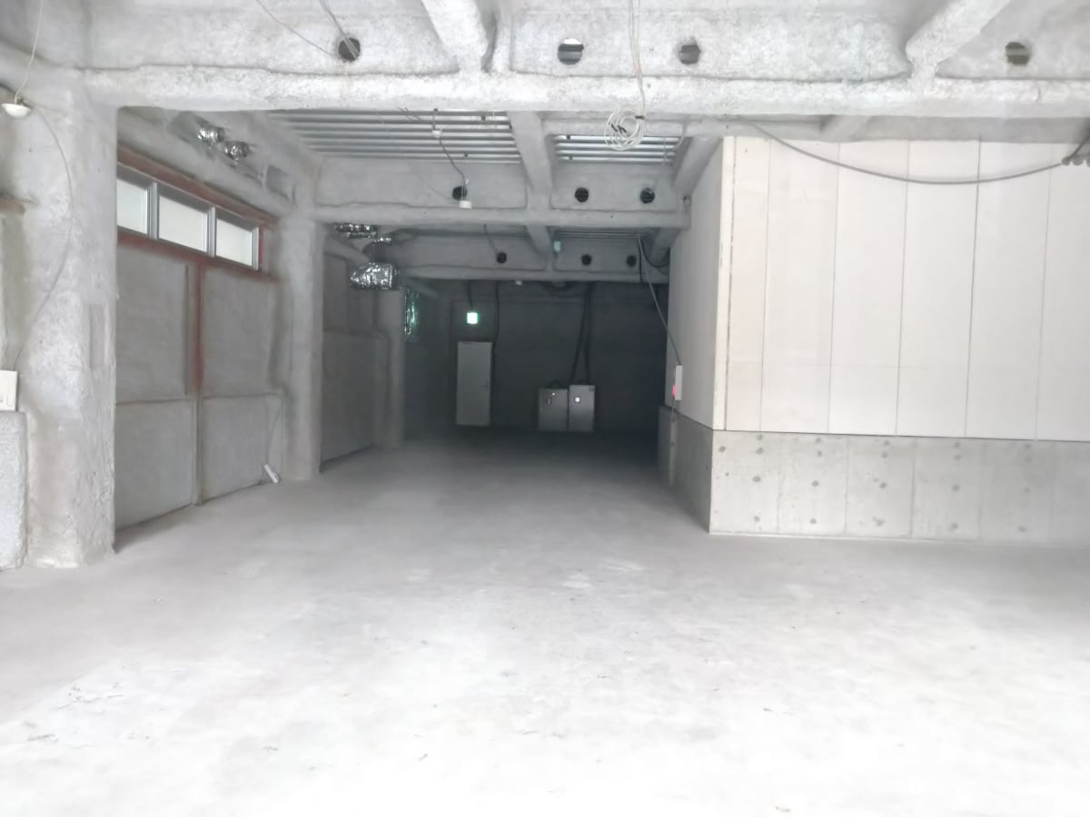 v20250427005820/fresh/building/J00100418998_11