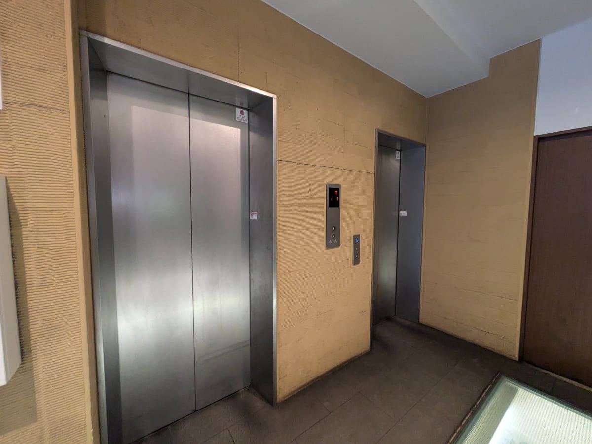 v20250427005820/fresh/building/J00100418999_4