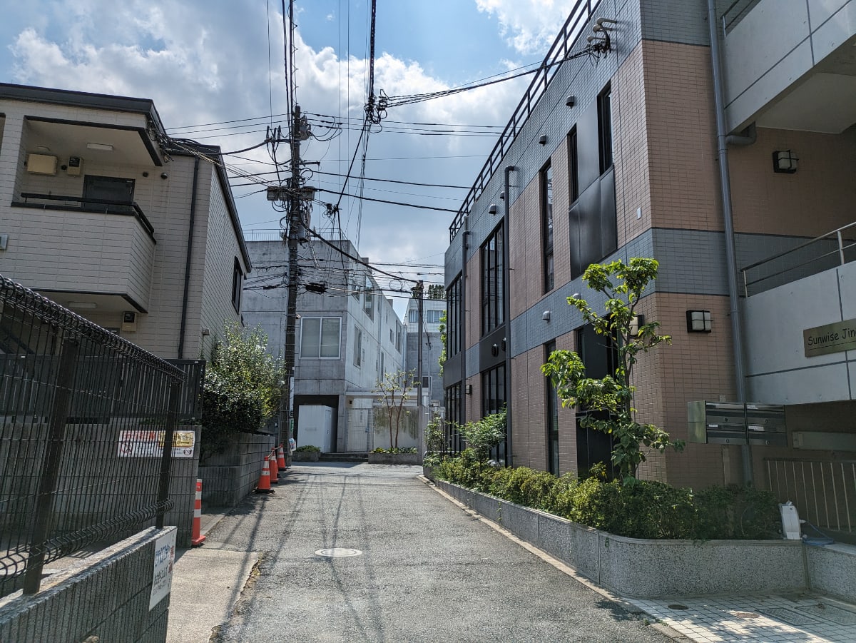 v20250427005820/fresh/building/J00100419260_11