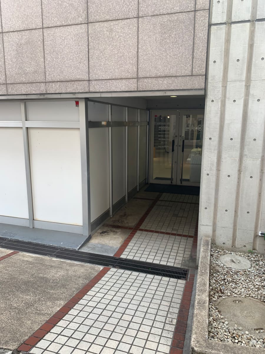 v20250427005820/fresh/building/J00100419521_3