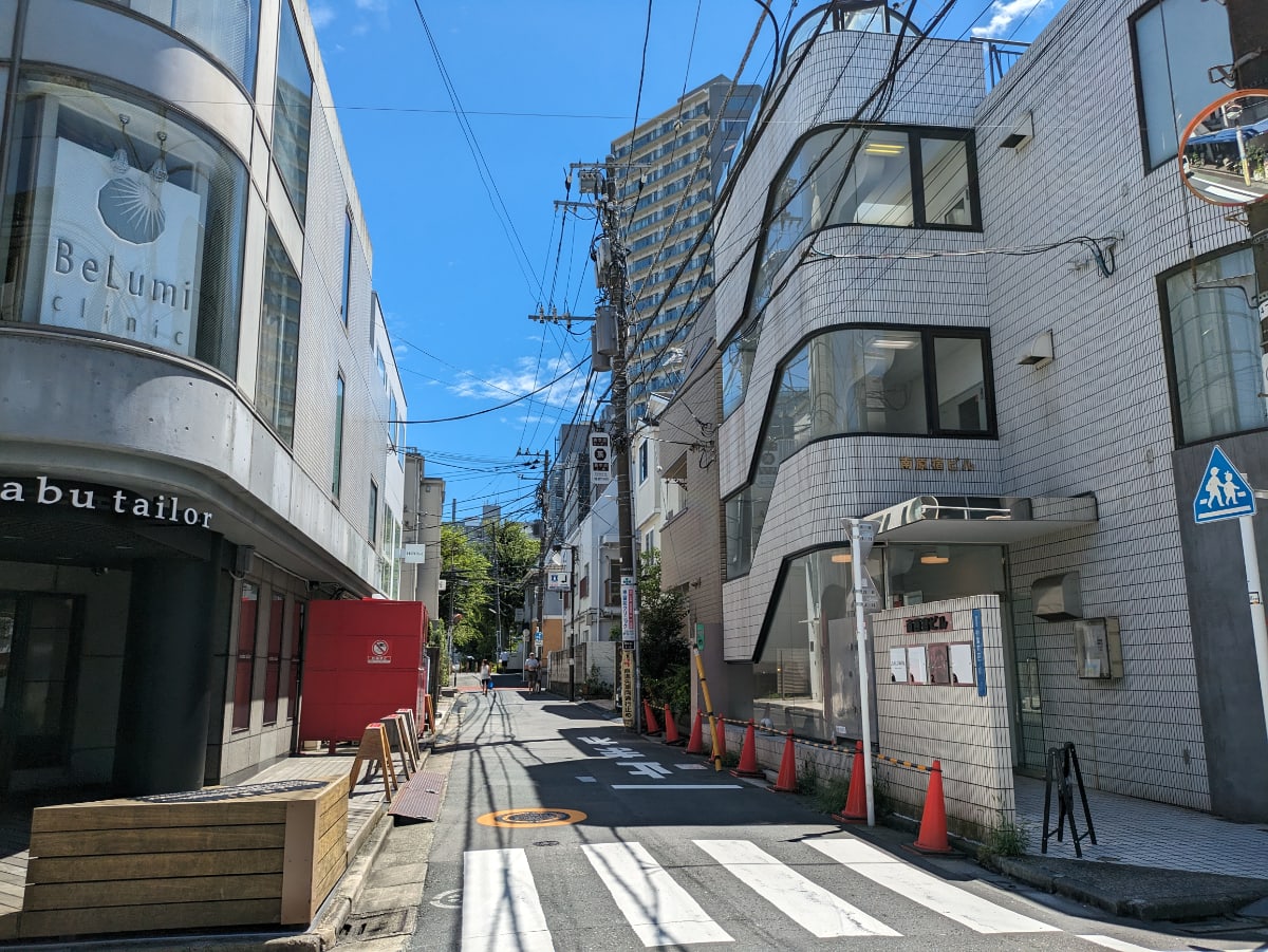 v20250427005820/fresh/building/J00100419573_9