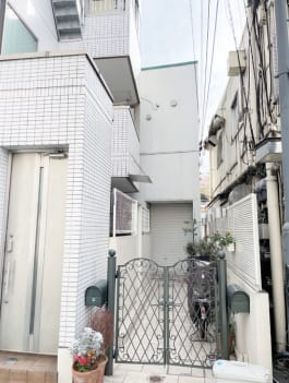 v20250427005820/fresh/building/J00100419632_3