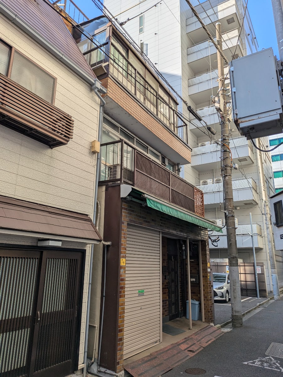 v20250427005820/fresh/building/J00100419879_5