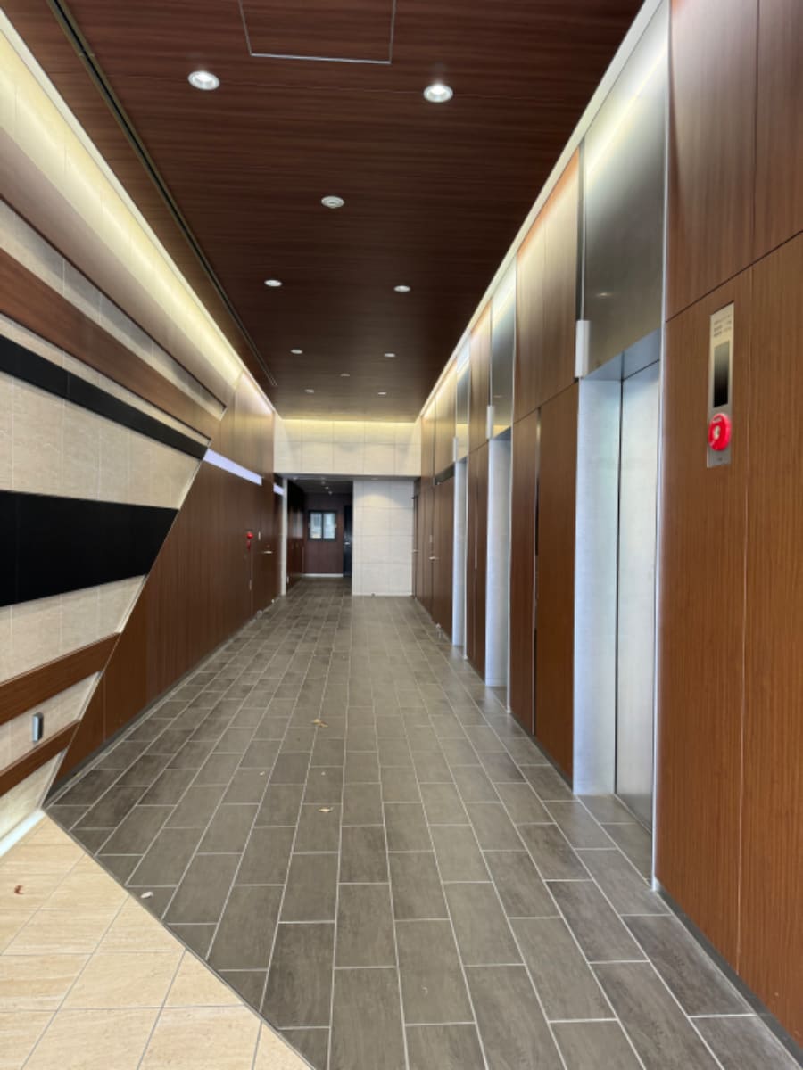 v20250427005820/fresh/building/J00100420142_21