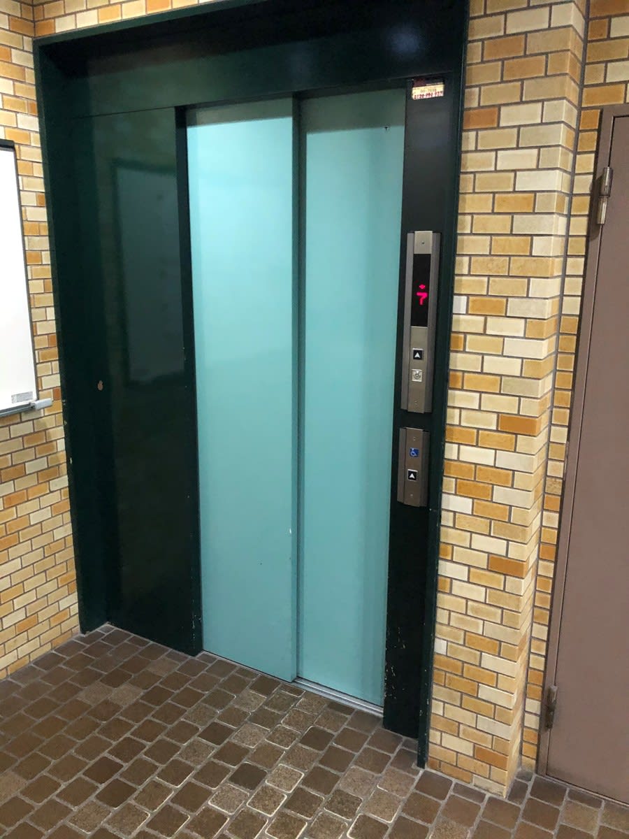 v20250427005820/fresh/building/J00100420196_4