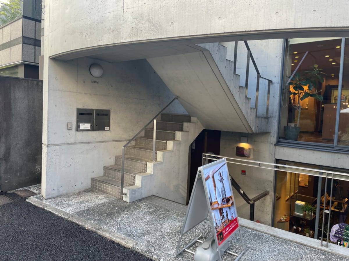 v20250427005820/fresh/building/J00100420575_3