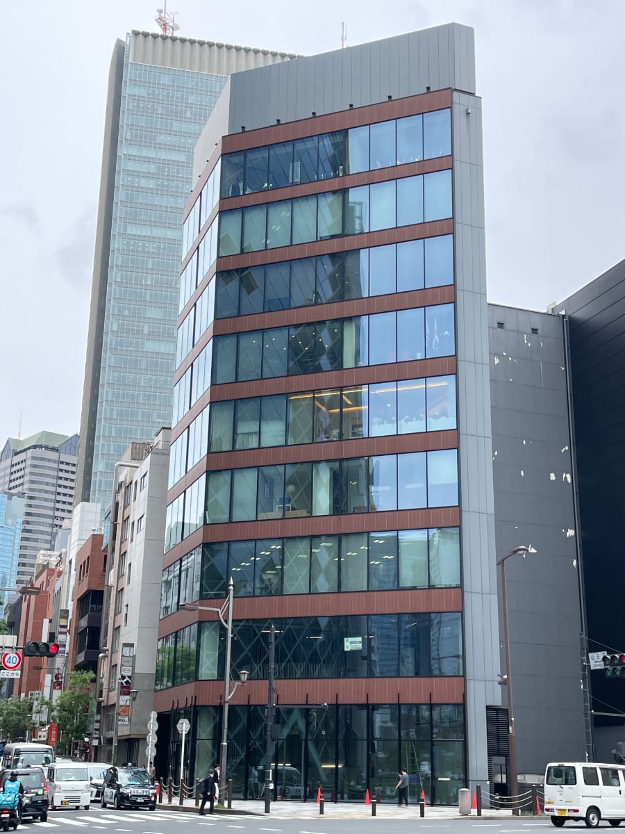 v20250427010205/fresh/building/J00100421249_1