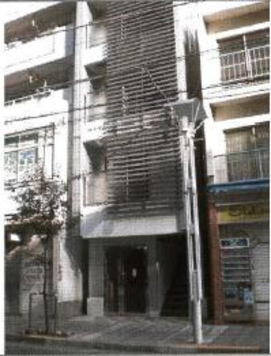 v20250427010205/fresh/building/J00100421293_1